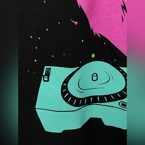 Cat TShirts Women Men Original Design DJ Space Cat Ltd Print W/ Sticker S-XL - Picture 10 of 16